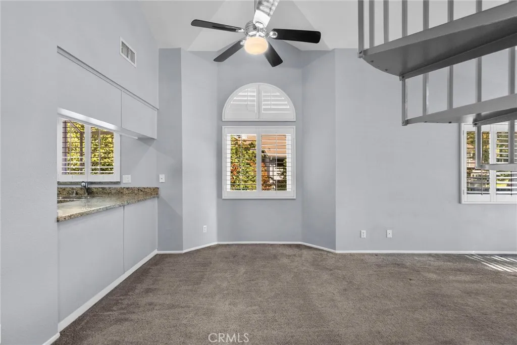 20344 Fanchon, Canyon Country, California 91351 home-pic-24