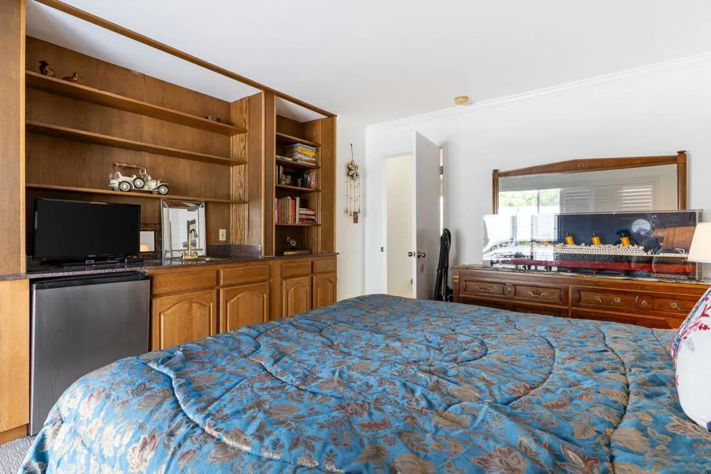 523 Maple Street, San Mateo, California 94402 home-pic-41