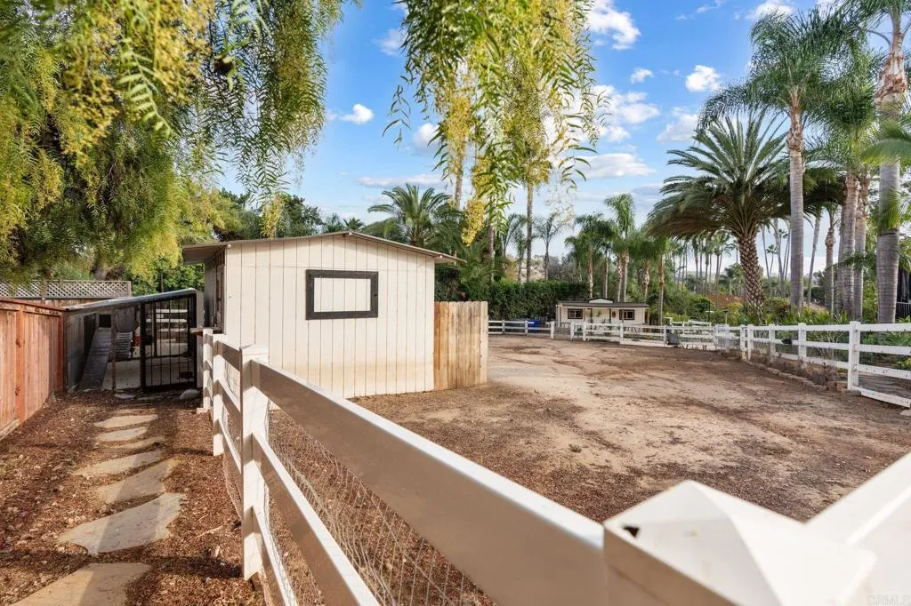 612 Lucylle Lane, Encinitas, California 92024 home-pic-31