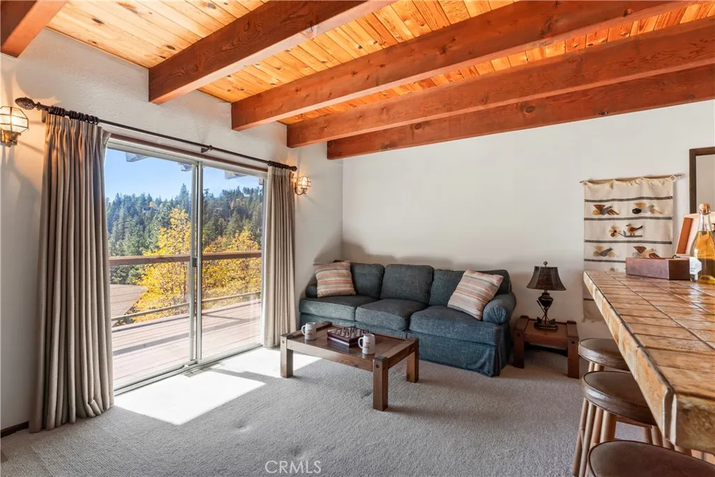 26669 Modoc Lane, Lake Arrowhead, California 92352 home-pic-12