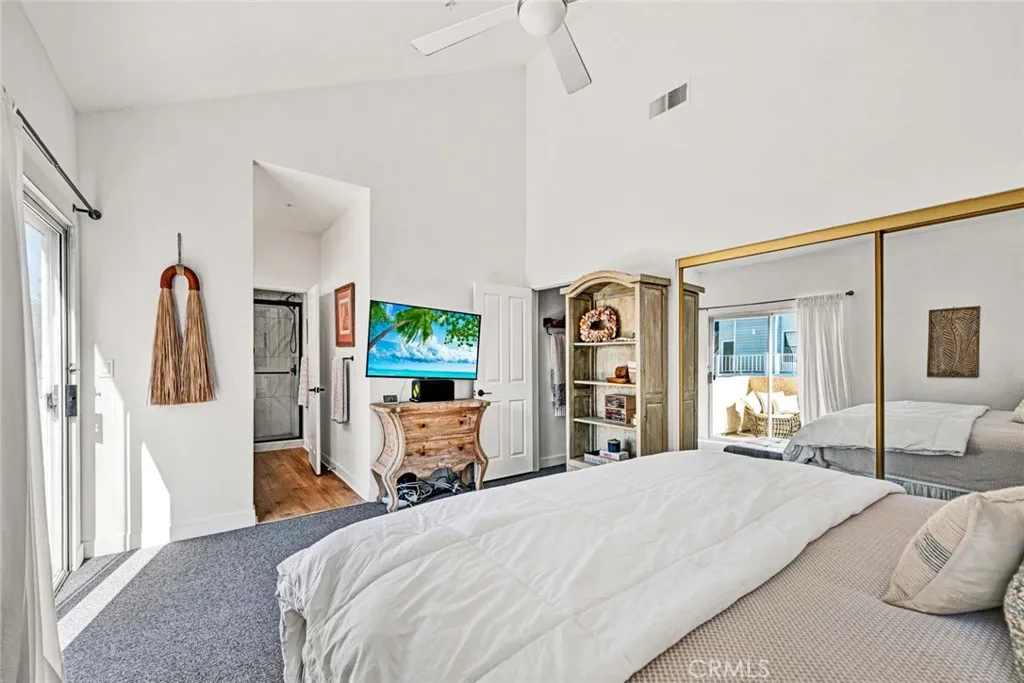 4561 Warner 201, Huntington Beach, California 92649 home-pic-18