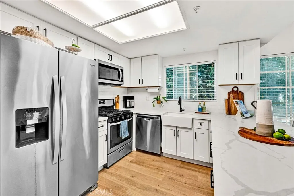 4561 Warner 201, Huntington Beach, California 92649 home-pic-12