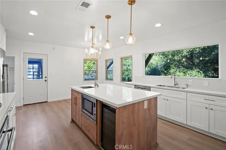 3272 Craig Drive, Los Angeles, California 90068