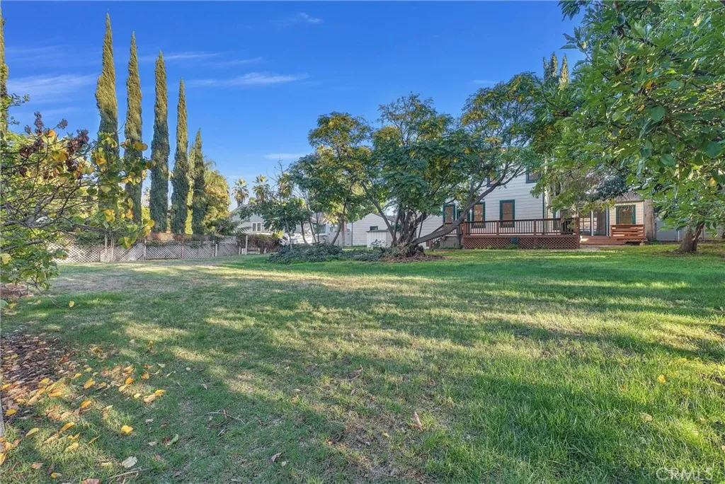1110 Cedar Avenue, Redlands, California 92373 home-pic-1