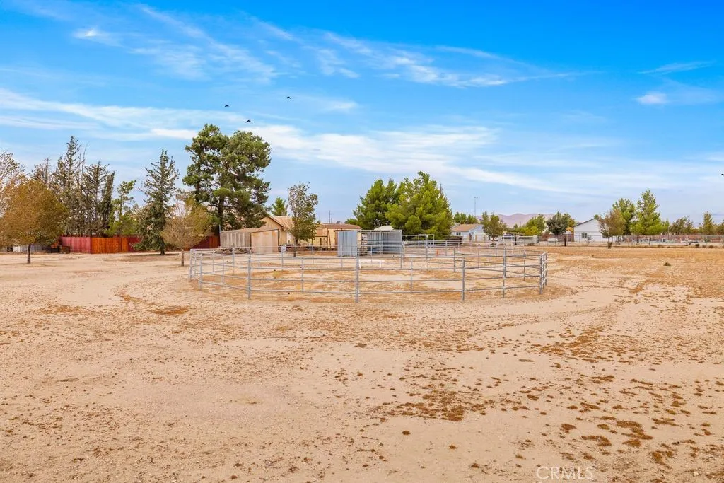 6818 W Avenue A2, Lancaster, California 93536 home-pic-34