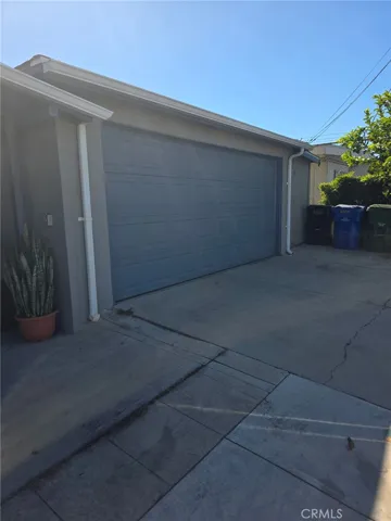 Side parking within fenced area