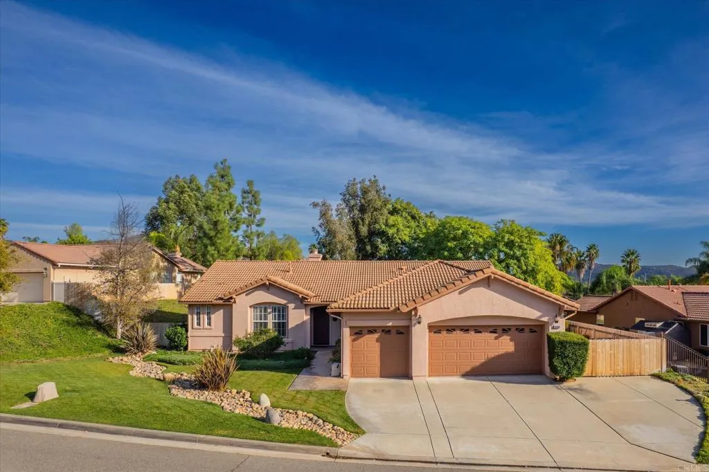 16350 Open View Road, Ramona, California 92065 home-pic-0