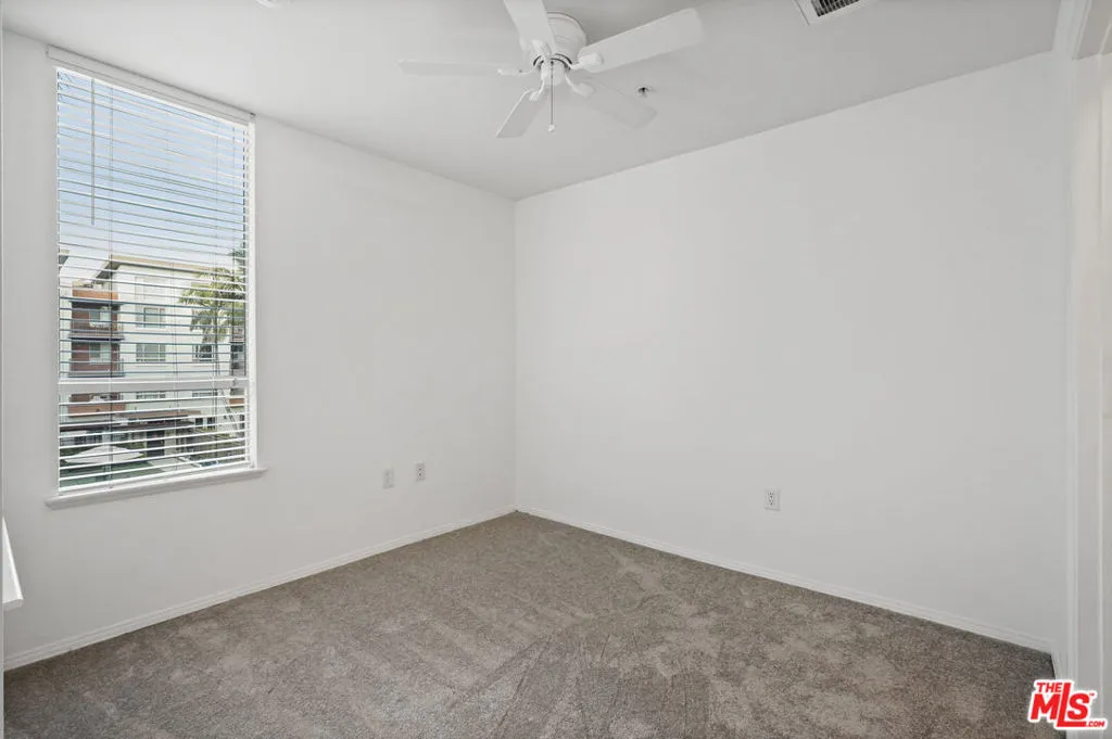 100 S Alameda Street 346, Los Angeles, California 90012 home-pic-10