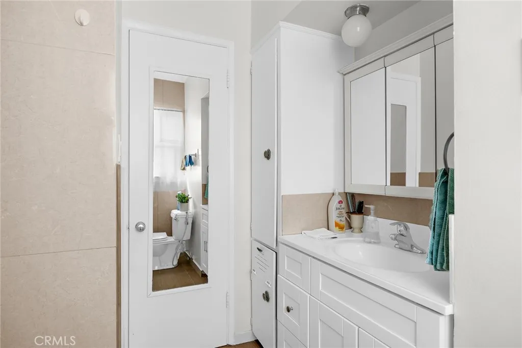 2665 Millet, El Monte, California 91733 home-pic-16