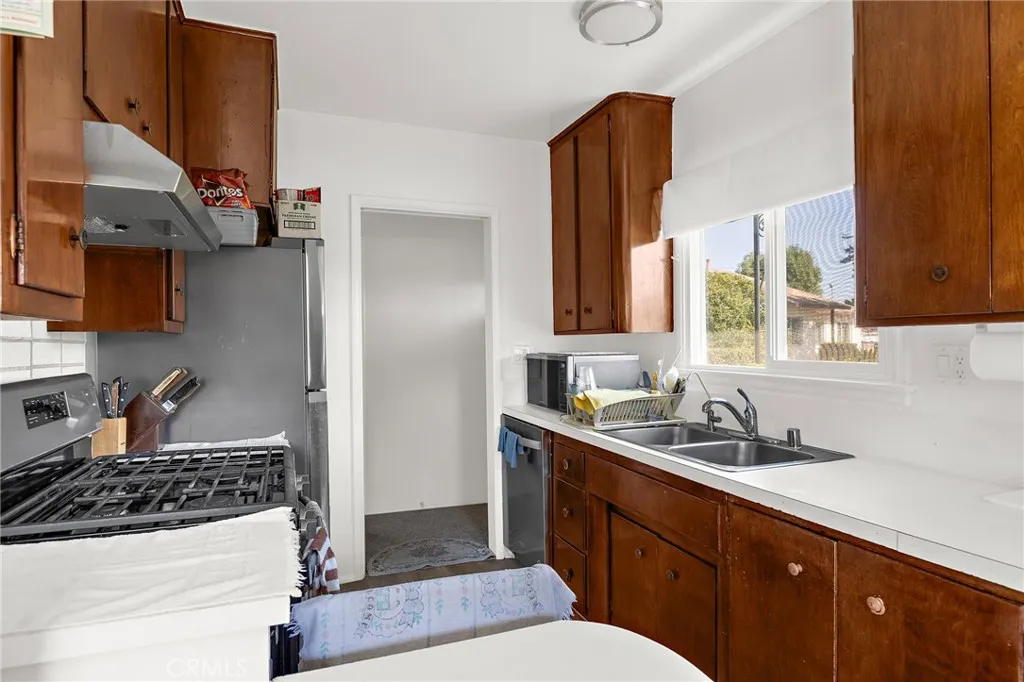 2665 Millet, El Monte, California 91733 home-pic-25