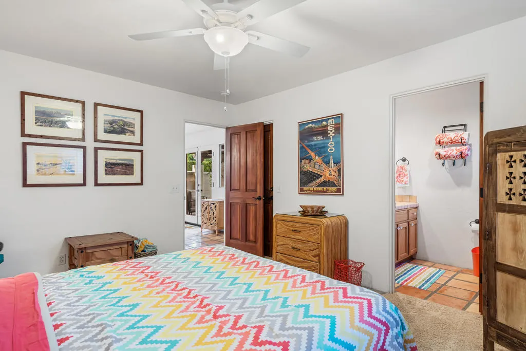 1132 E San Jacinto Way, Palm Springs, California 92262 home-pic-22