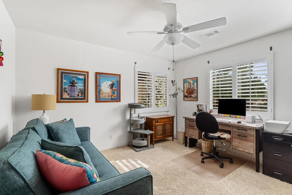 1132 E San Jacinto Way, Palm Springs, California 92262 home-pic-32