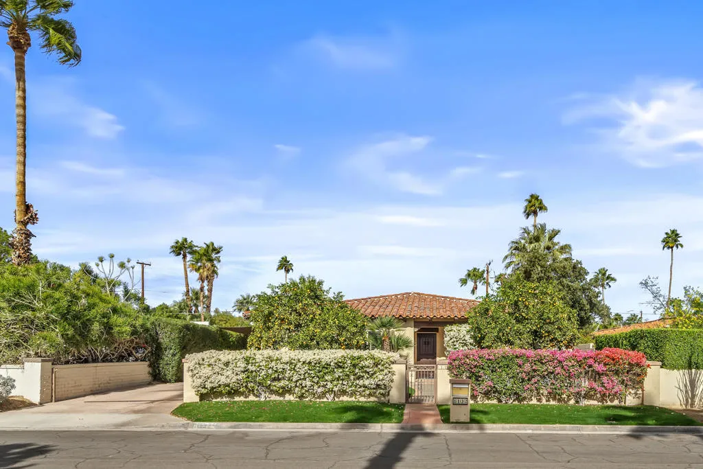 1132 E San Jacinto Way, Palm Springs, California 92262 home-pic-0