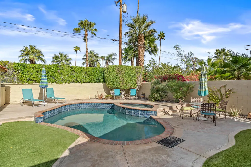 1132 E San Jacinto Way, Palm Springs, California 92262 home-pic-41