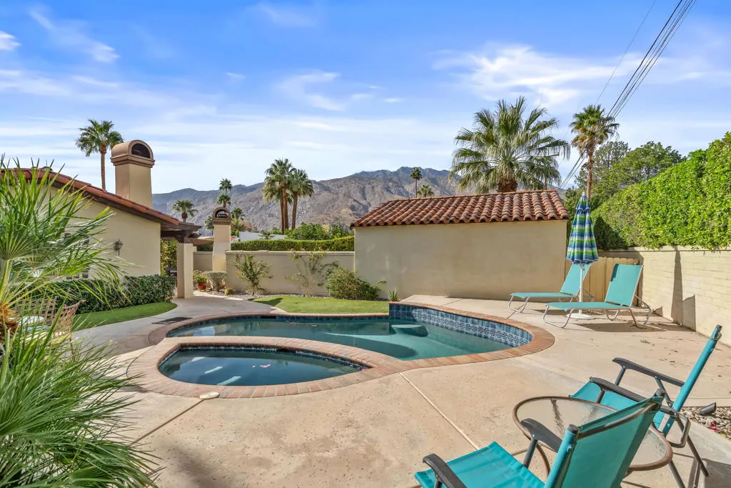 1132 E San Jacinto Way, Palm Springs, California 92262 home-pic-43
