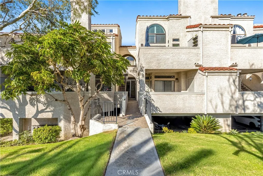 5031 202 Dorado, Huntington Beach, California 92649 home-pic-0