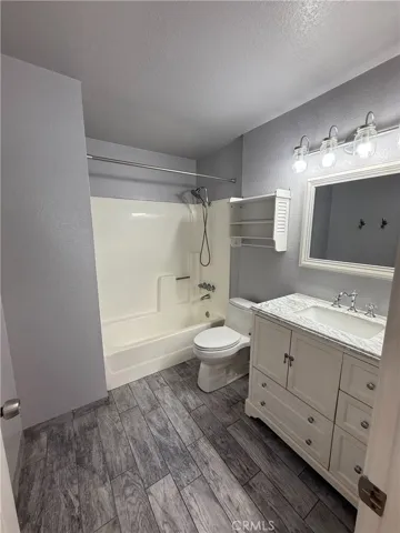 4161 Hathaway 41, Long Beach, California 90815