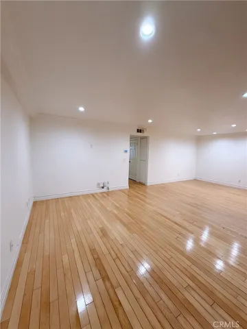 4161 Hathaway 41, Long Beach, California 90815