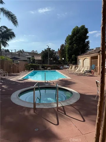 4161 Hathaway 41, Long Beach, California 90815