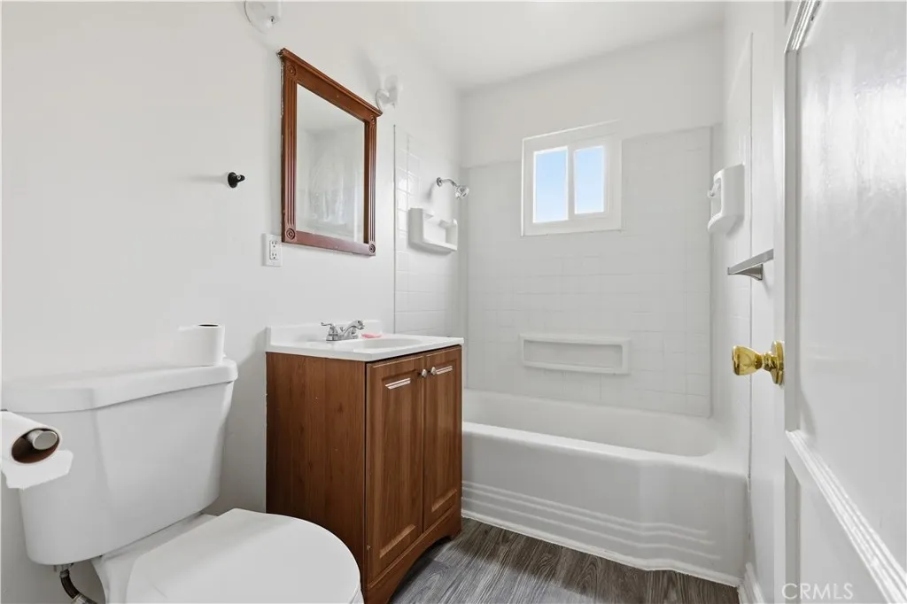 950 Lance, Barstow, California 92311 home-pic-5