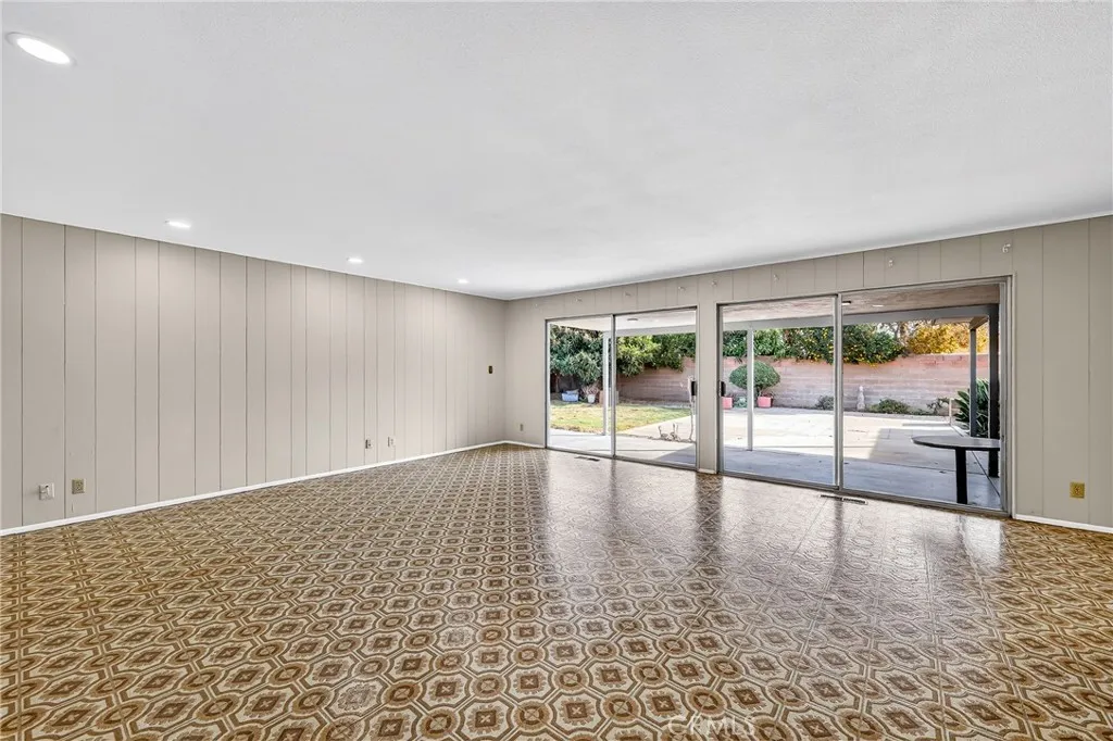 5382 Park Place, Chino, California 91710 home-pic-17