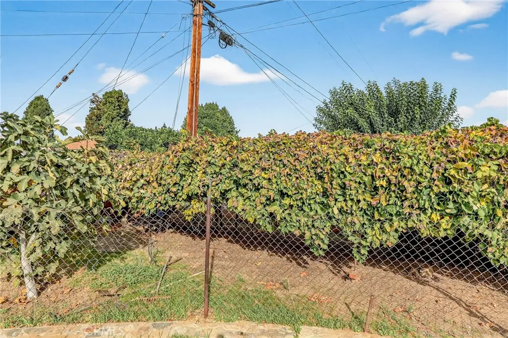 5382 Park Place, Chino, California 91710 home-pic-37