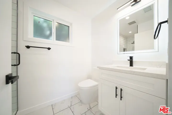7021 Walker Avenue, Bell, California 90201