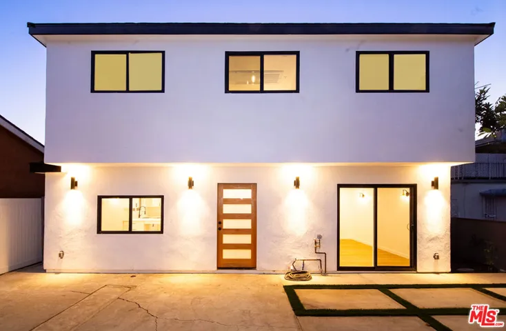 7021 Walker Avenue, Bell, California 90201