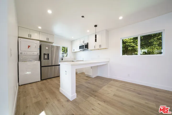 7021 Walker Avenue, Bell, California 90201
