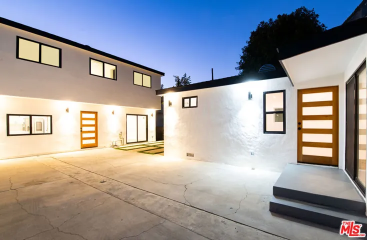7021 Walker Avenue, Bell, California 90201