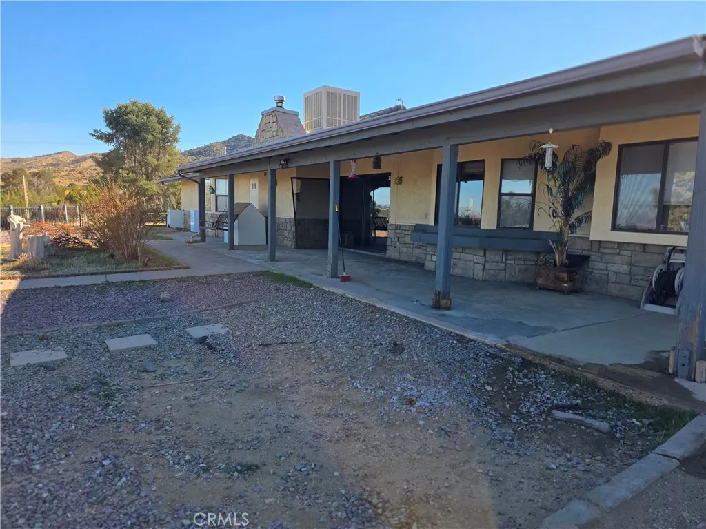 9539 Soledad, Pinon Hills, California 92372 home-pic-5