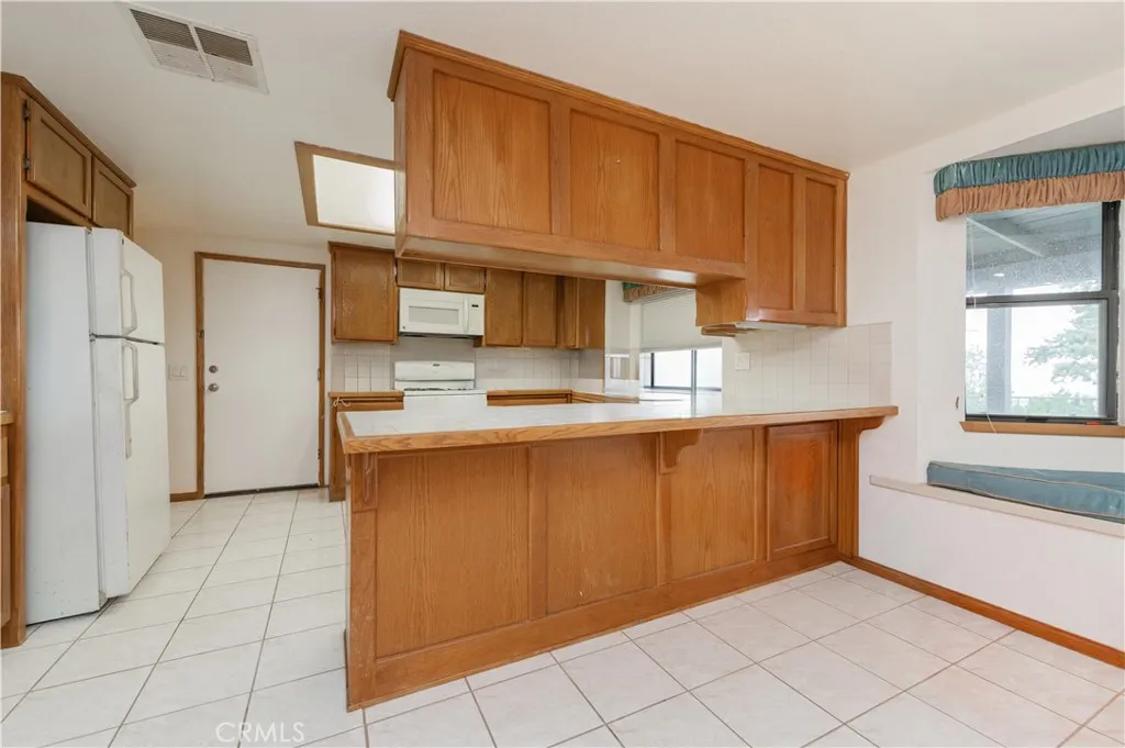 9539 Soledad, Pinon Hills, California 92372 home-pic-27