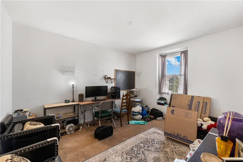 3042 San Luis Drive, Lancaster, California 93535 home-pic-38