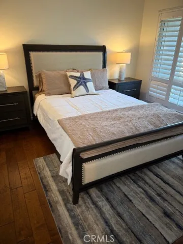 Downstairs Guest Bedroom with Queen Bed