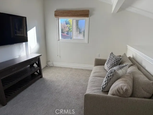 Upstairs Loft with 55 Inch TV