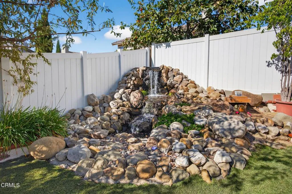 9305 Hollister Street, Ventura, California 93004 home-pic-44