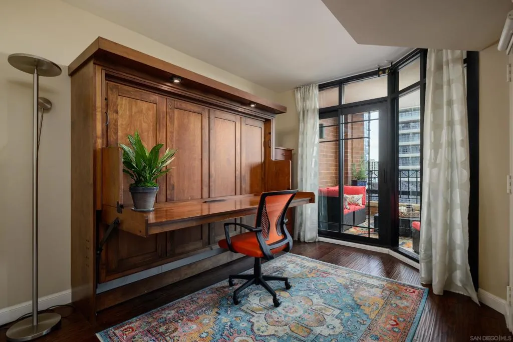 500 W Harbor Dr 915, San Diego, California 92101 home-pic-11