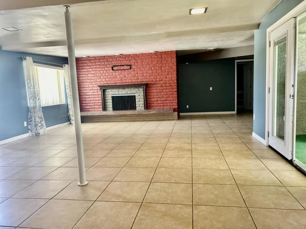54878 Harrison Street, Thermal, California 92274 home-pic-18