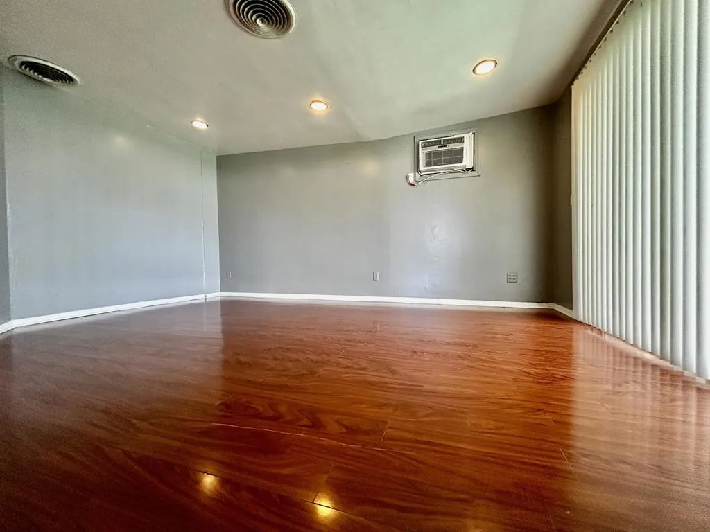 54878 Harrison Street, Thermal, California 92274 home-pic-24