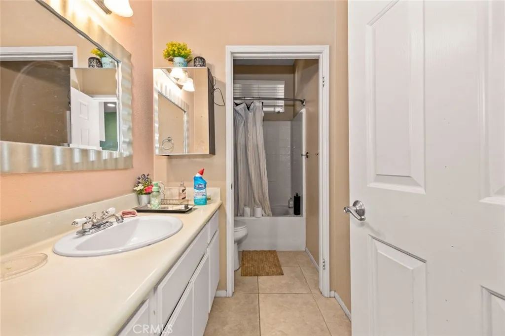 410 Windfields Way, Beaumont, California 92223 home-pic-12