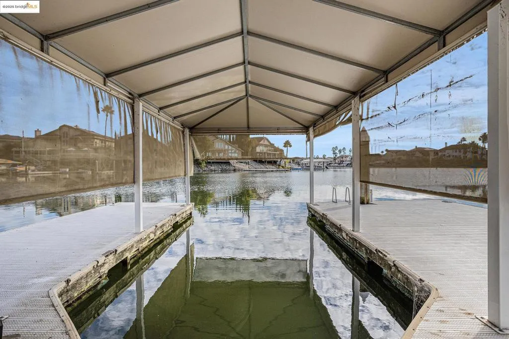 2011 Windward Pt, Discovery Bay, California 94505 home-pic-14