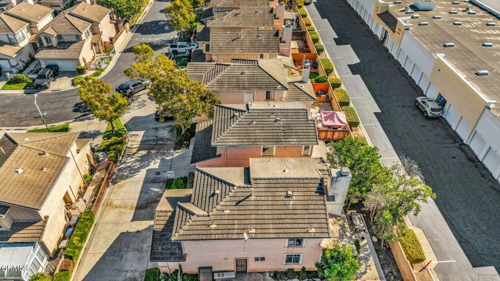 208 Bolero Lane, Oxnard, California 93036 home-pic-51