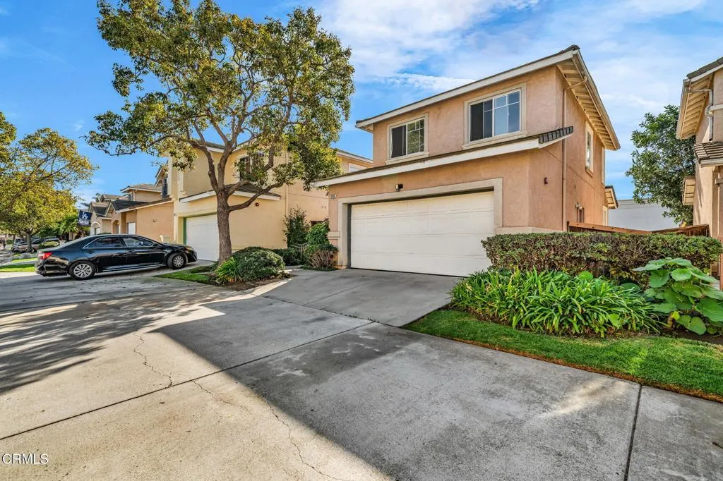 208 Bolero Lane, Oxnard, California 93036 home-pic-2