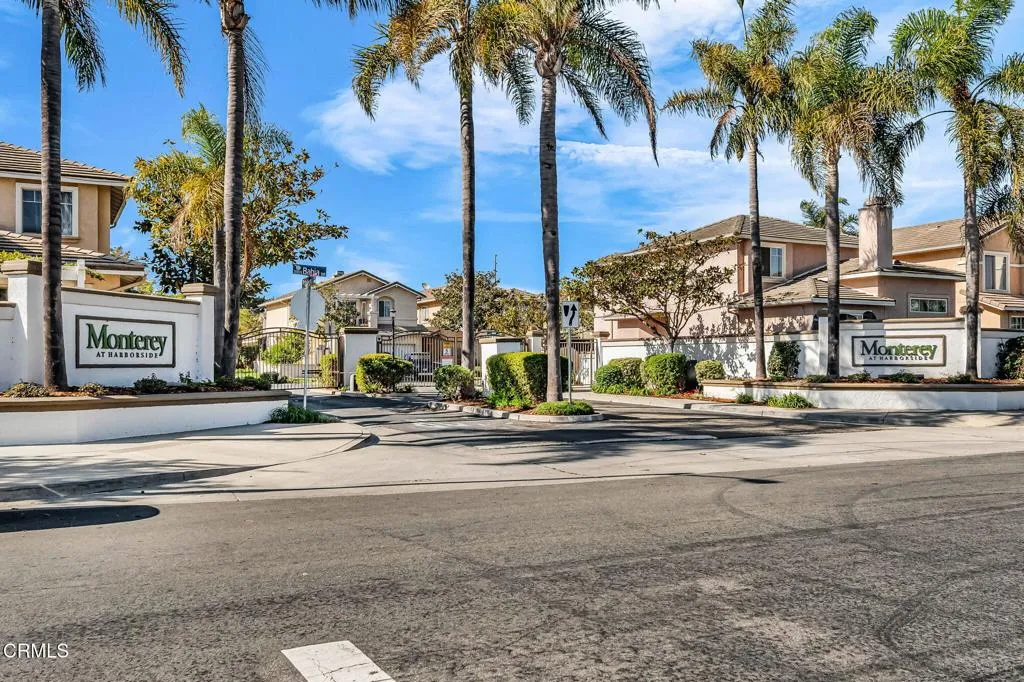 208 Bolero Lane, Oxnard, California 93036 home-pic-46