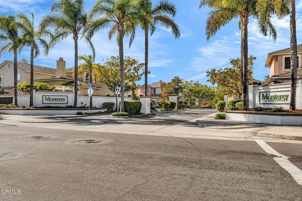 208 Bolero Lane, Oxnard, California 93036 home-pic-47
