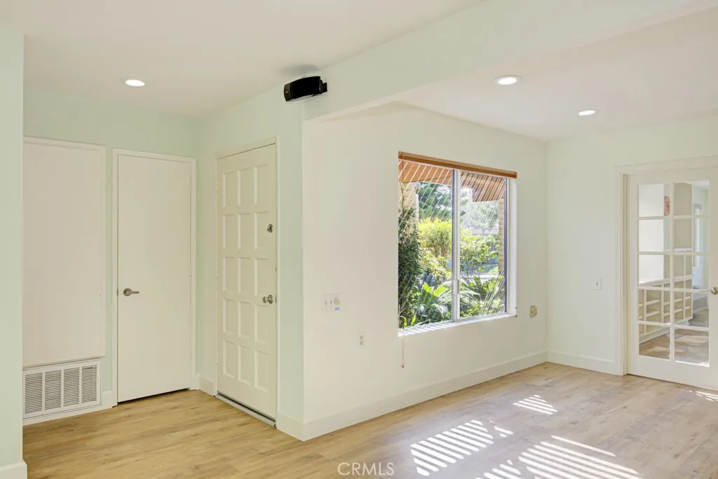 3255 San Amadeo B, Laguna Woods, California 92637 home-pic-8