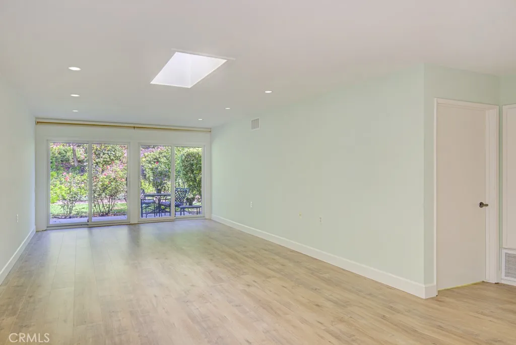 3255 San Amadeo B, Laguna Woods, California 92637 home-pic-5