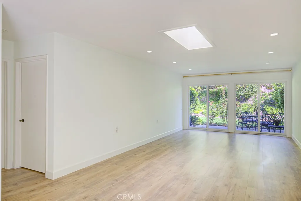 3255 San Amadeo B, Laguna Woods, California 92637 home-pic-4