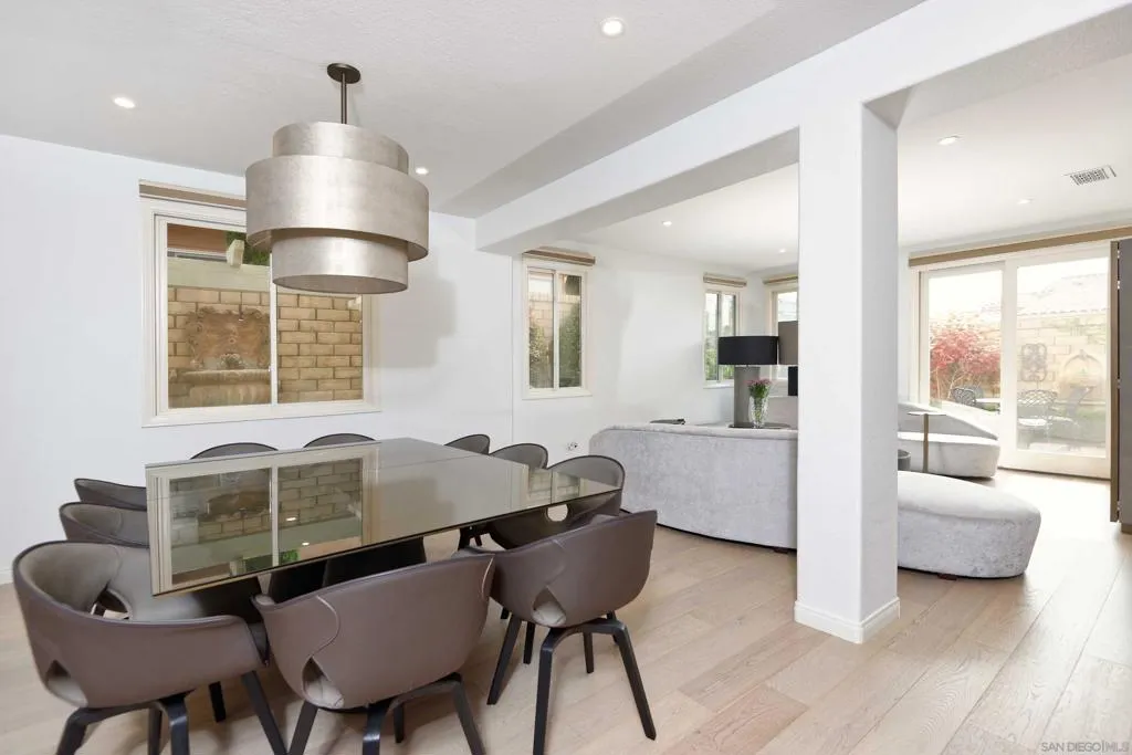 1329 Caminito Balada, La Jolla, California 92037 home-pic-4