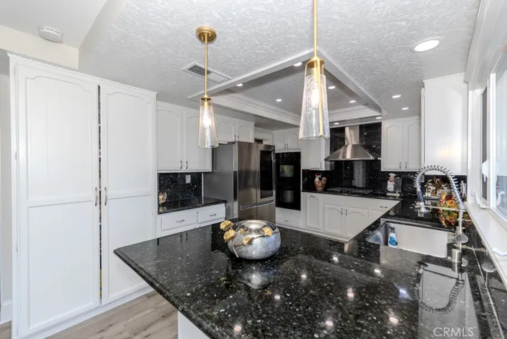795 S Quail, Anaheim Hills, California 92807